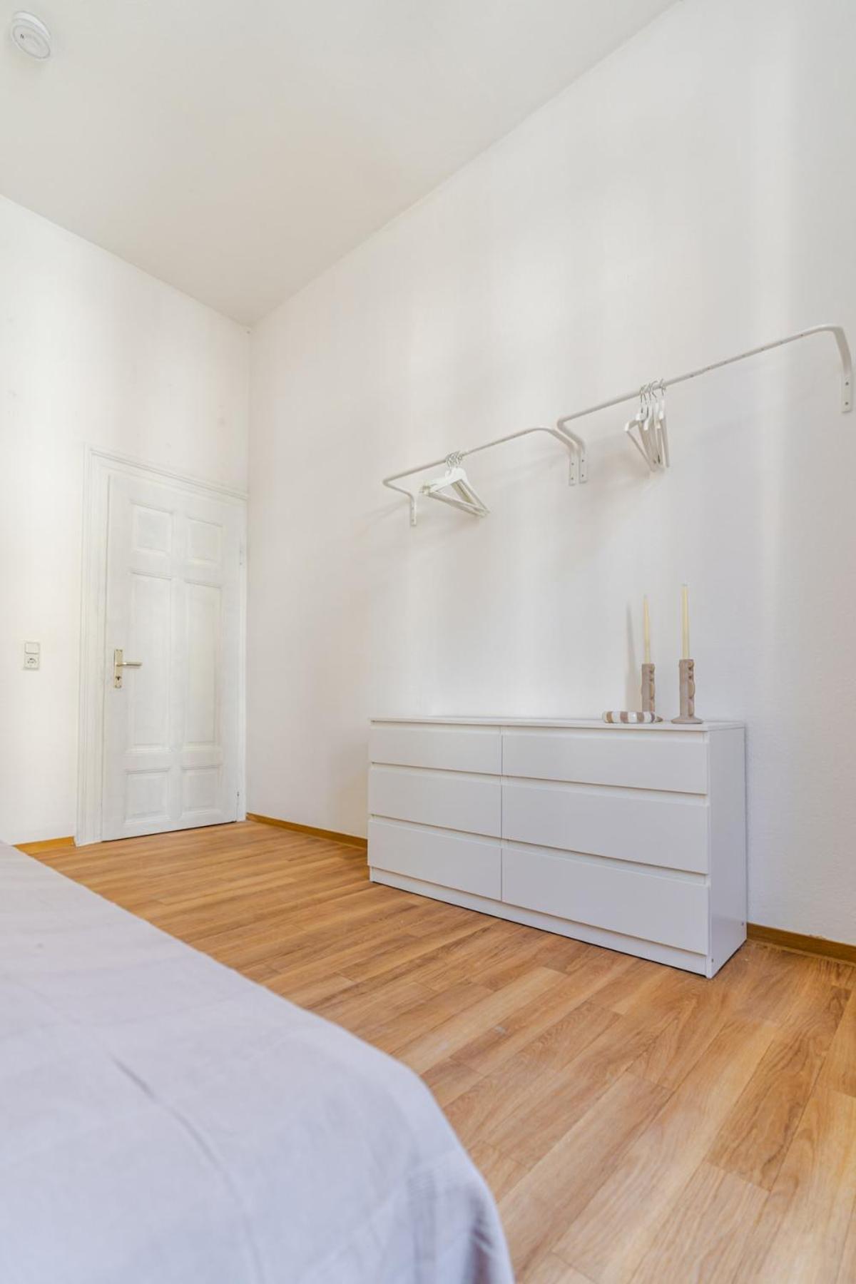 3 Bedroom - Zentral - Geraeumig - Parkhaus - Wifi - Kaffee - Netflix
